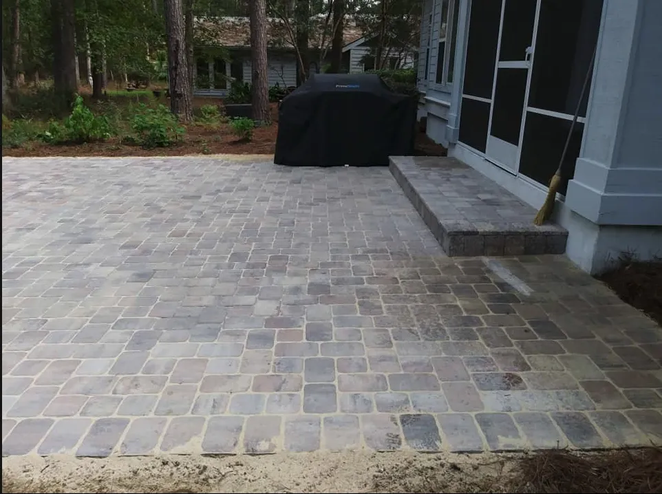 Local residential landscaping in Bluffton, SC by Applewood Landscapes Construction