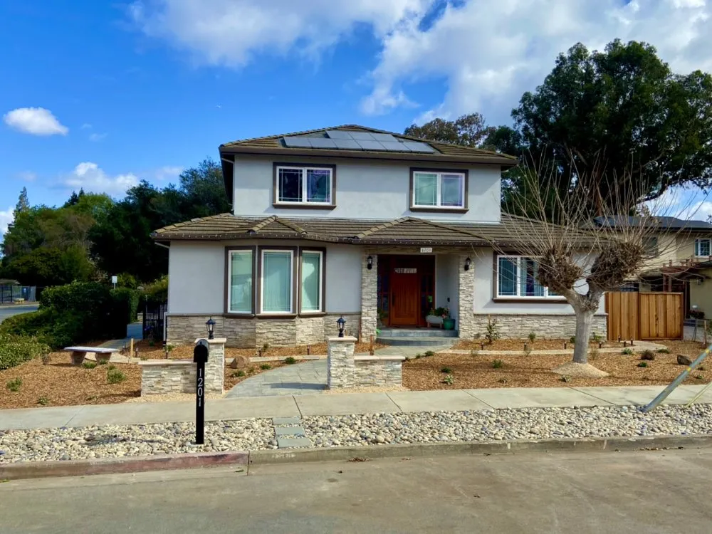 Professional yard maintenance for homes across San Jose, CA - Applewood Landscaping