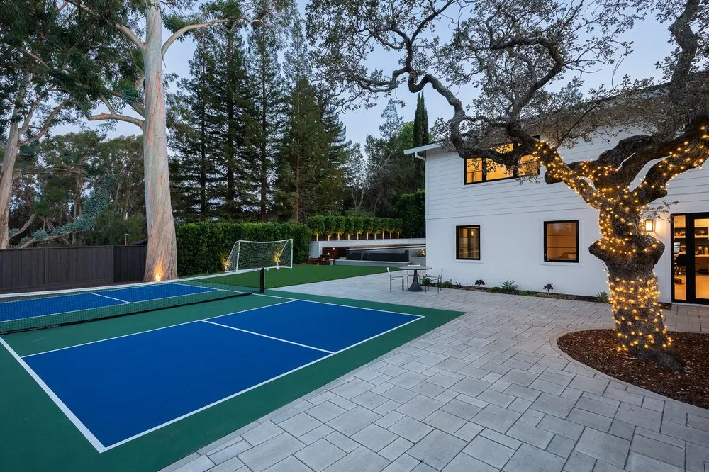 Trusted garden landscaping for year-round maintenance in San Jose, CA by Applewood Landscaping