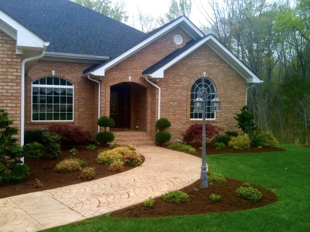 Top-rated lawn care service experts serving Midlothian, VA - Appomattox River Landscapes
