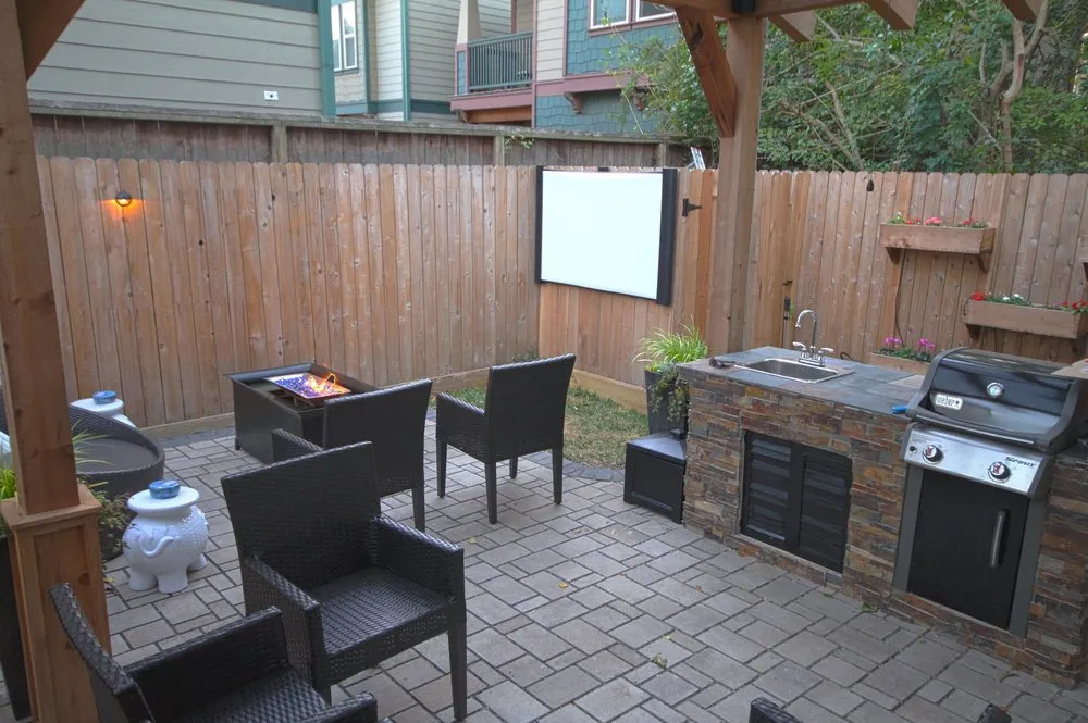 Trusted outdoor landscaping for outdoor upgrades across Houston, TX - APR Services