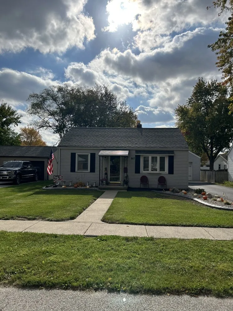 Reliable garden landscaping in Bowling Green, OH - Apthorpes Lawn Care