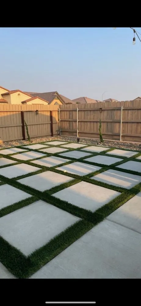 Affordable garden landscaping for homes in Fresno, CA by Aqc Concrete