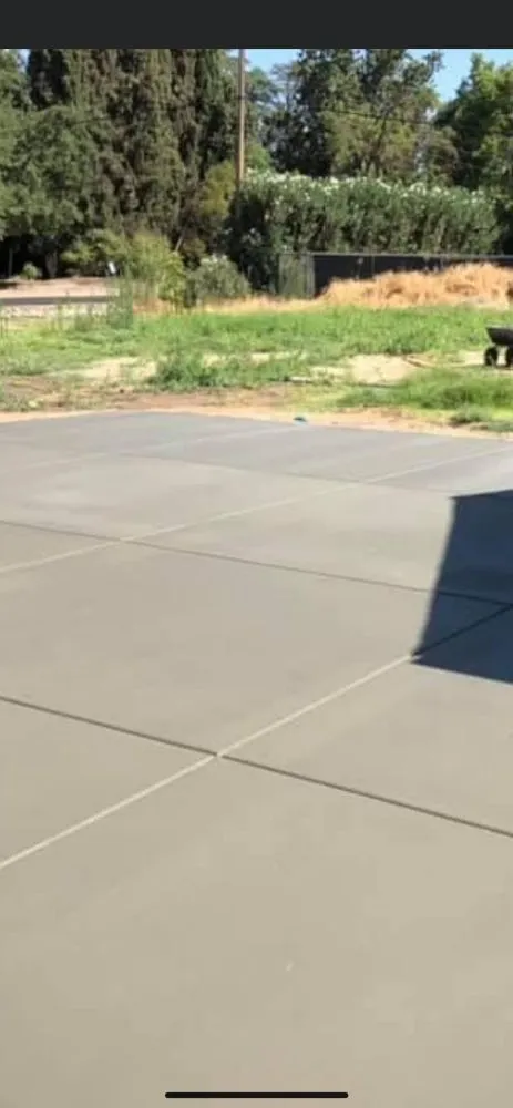 Trusted residential landscaping for year-round maintenance across Fresno, CA - Aqc Concrete