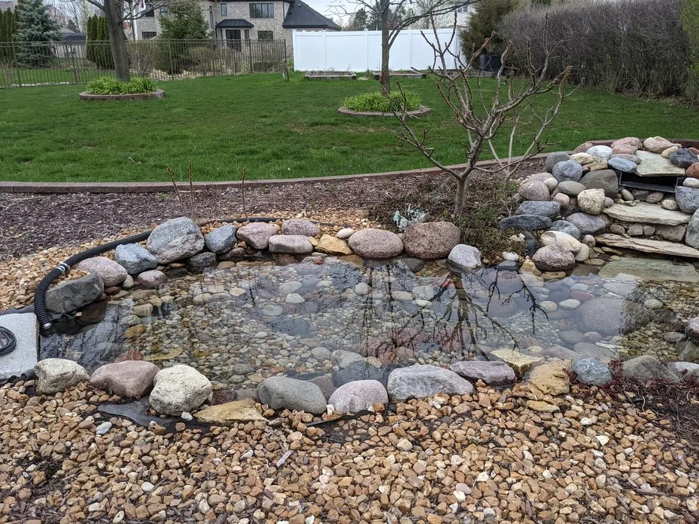 Local landscaping services experts serving Montgomery, IL - Aqua Envy Ponds