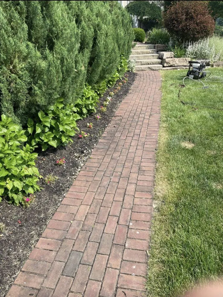 Expert outdoor landscaping for residential properties across Columbus, OH - Aqua Force Cleaners