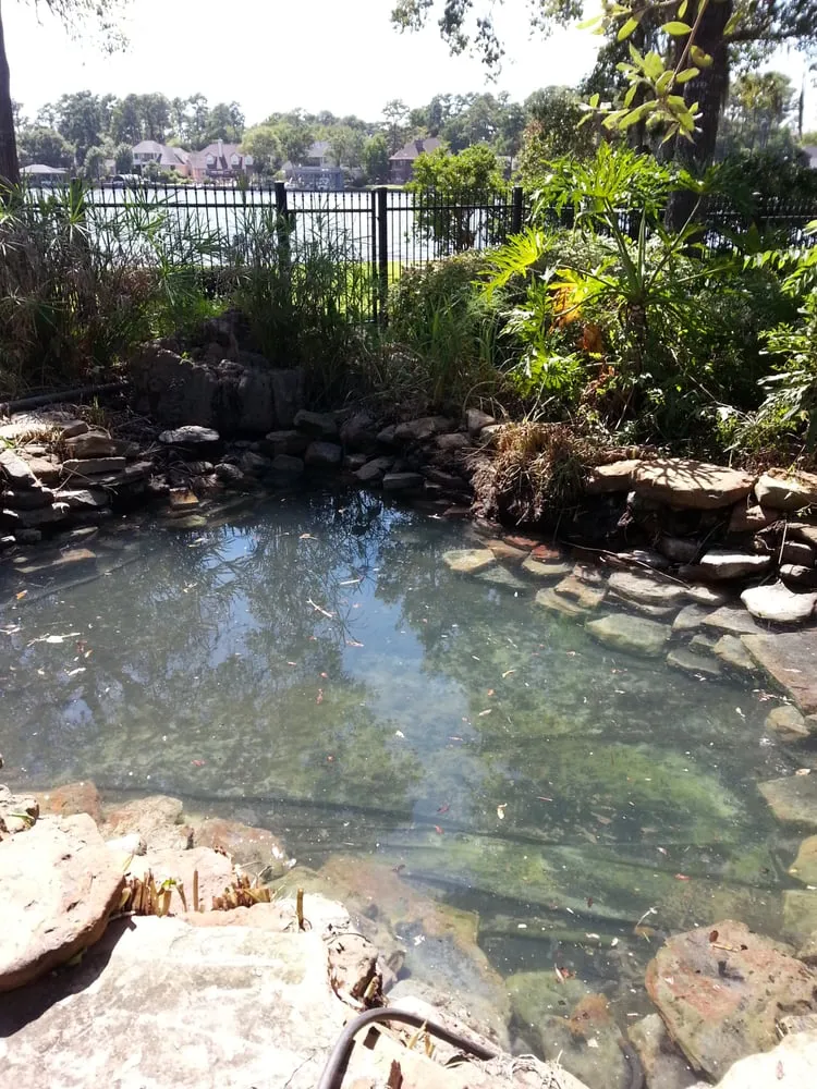 Custom residential landscaping in Houston, TX by Aqua Landscape of Houston