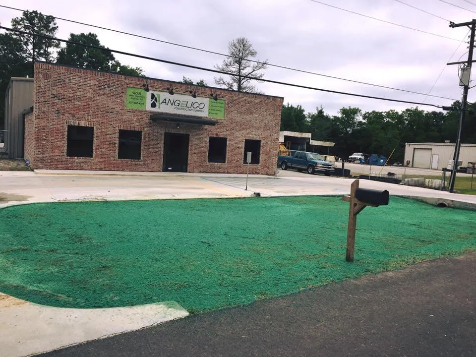 Trusted landscape installation for homes in Lake Charles, LA by Aqua Turf Hydro-Seeding