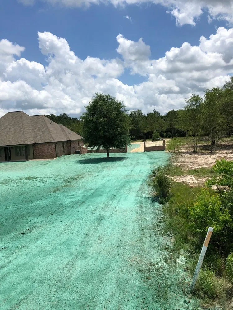 Reliable yard cleanup service for year-round maintenance in Lake Charles, LA by Aqua Turf Hydro-Seeding