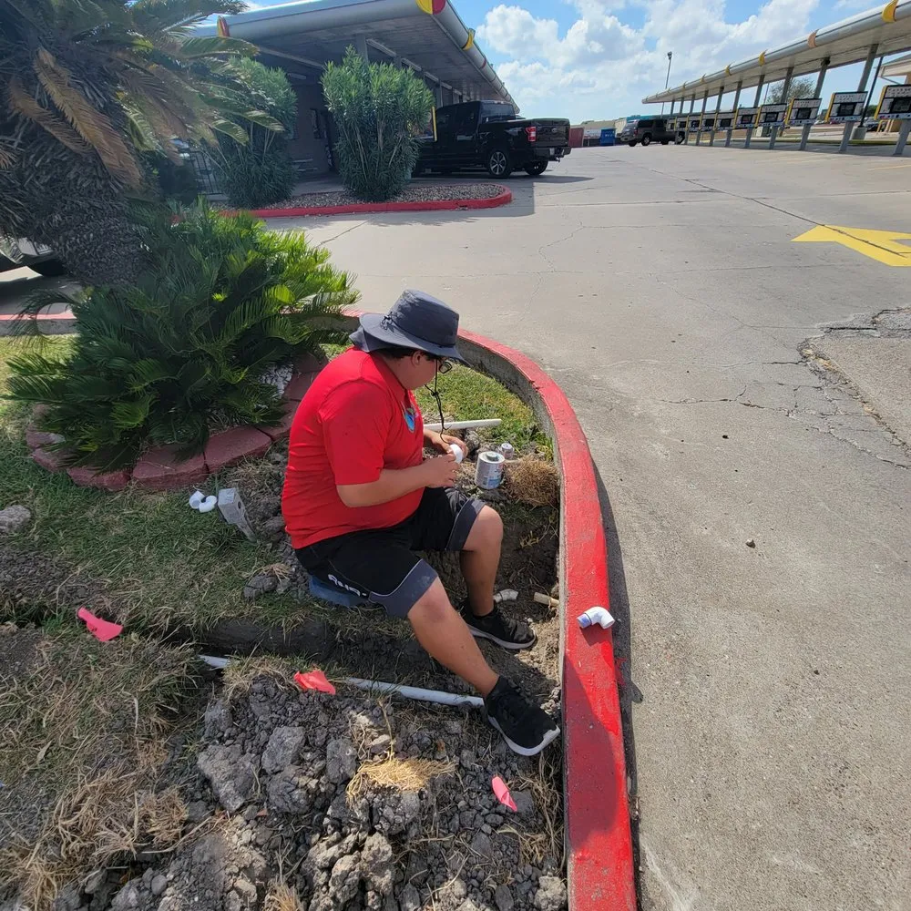 Professional outdoor landscaping experts serving Corpus Christi, TX - Aquaflo Turf and Irrigation