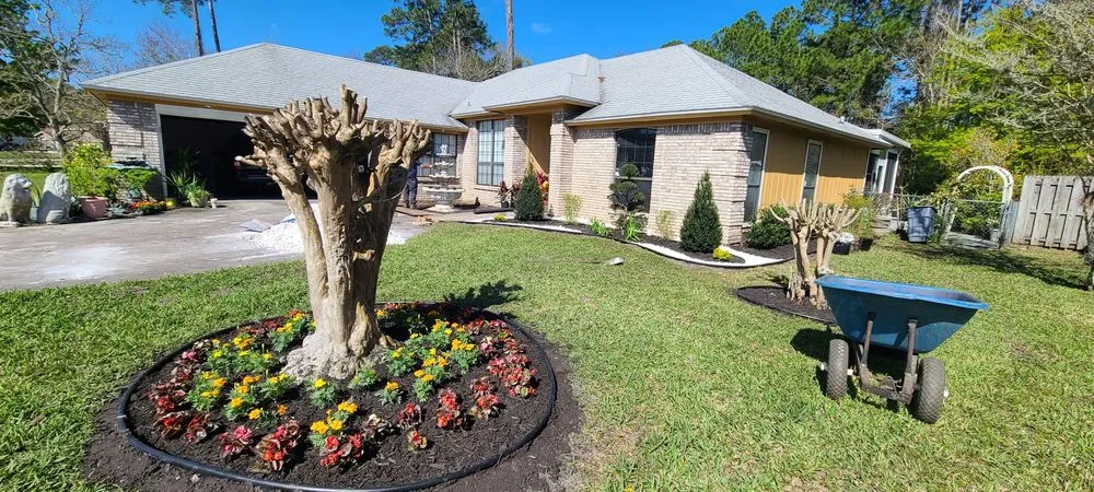 Professional residential landscaping experts serving Orange Park, FL - Aquarian Landscaping