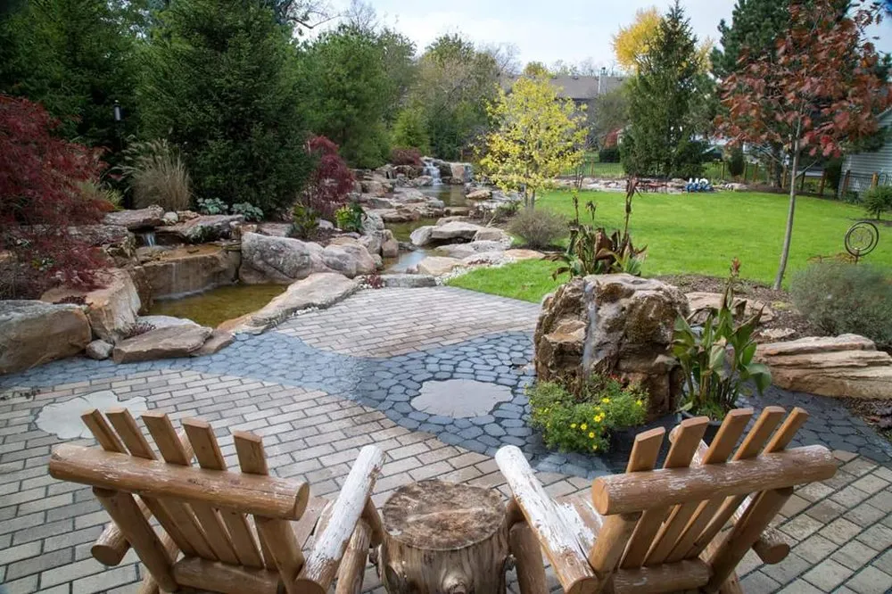 Local lawn care service for residential properties across Elkhart, IN - Aquascapes of Michiana