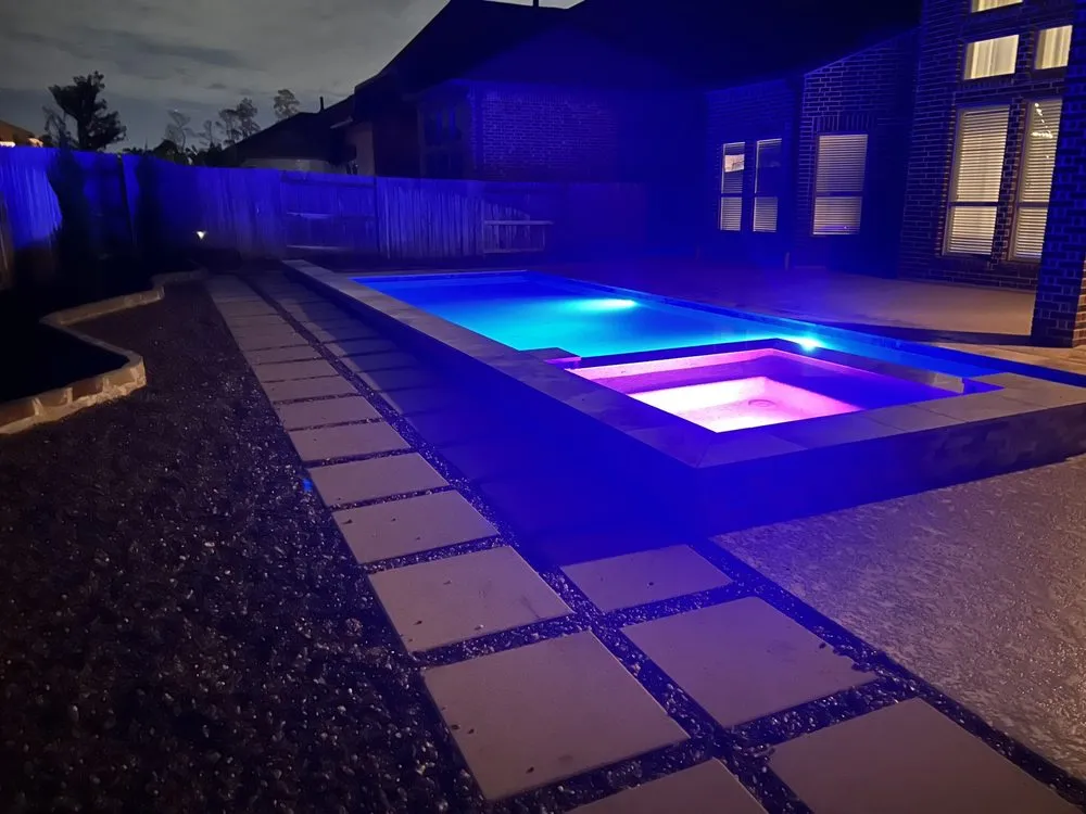 Expert yard maintenance in Tomball, TX by Aquascapes Pools and Spas