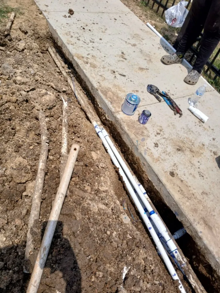 Trusted lawn mowing service in San Antonio, TX by Aquascapes