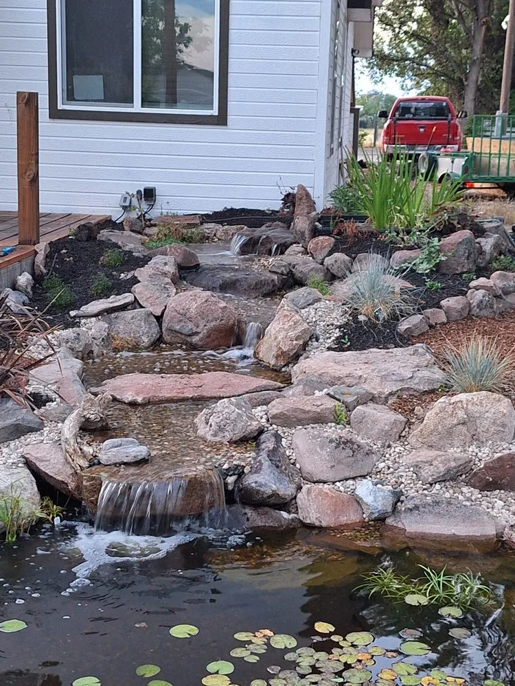 Top-rated yard maintenance in Nampa, ID by Aquascaping Idaho