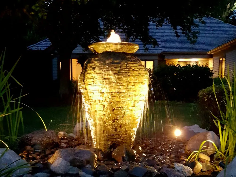 Top-rated landscape installation in Hawthorn Woods, IL by Aquastonia