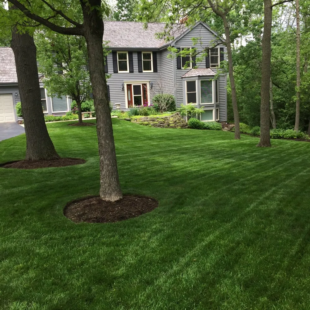 Local landscaping services in Beach Park, IL - Aquaterra Landscaping