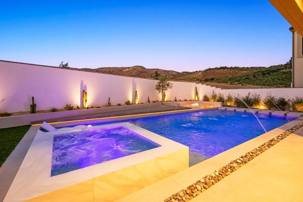 Trusted garden landscaping in Santa Ana, CA by Aquaterra Pool & Landscape