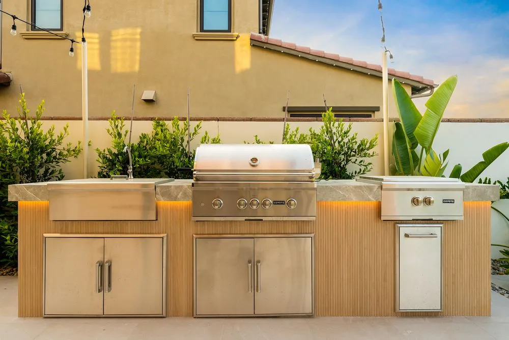 Custom yard maintenance in Santa Ana, CA by Aquaterra Pool & Landscape