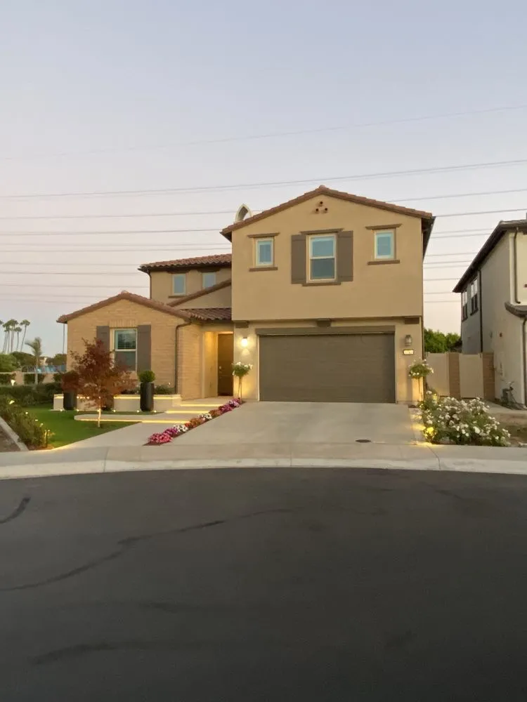 Professional landscape installation experts serving Santa Ana, CA - Aquaterra Pool & Landscape