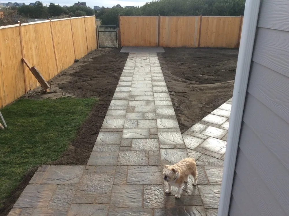 Expert outdoor landscaping for beautiful yards in Ocean Shores, WA by Aquatic & Land Solutions