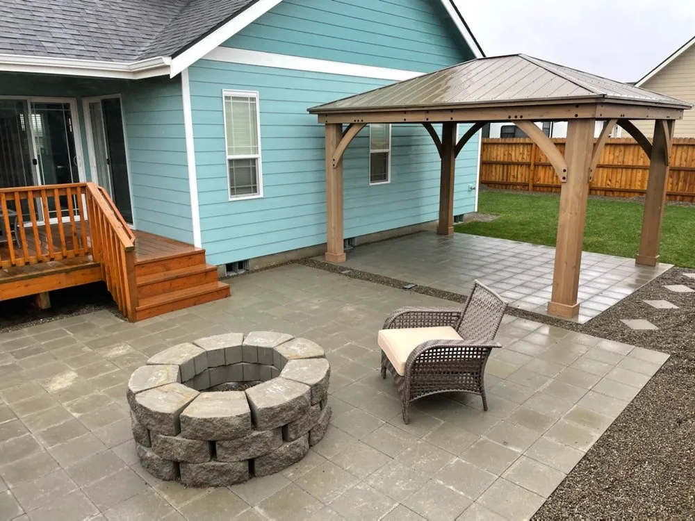 Local yard cleanup service in Ocean Shores, WA by Aquatic & Land Solutions
