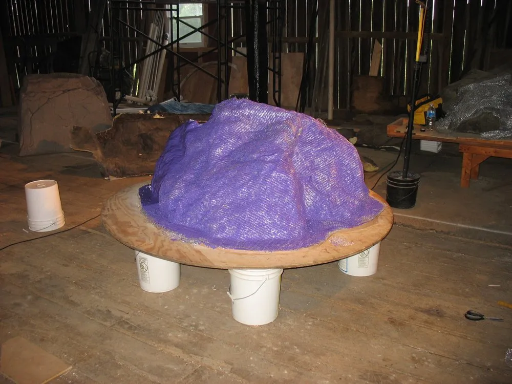 Custom outdoor landscaping in Pasadena, MD - Aquatic Artisans