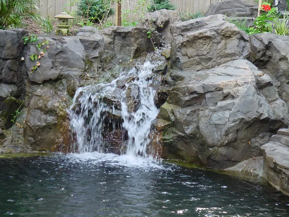 Top-rated landscape installation in Pasadena, MD by Aquatic Artisans