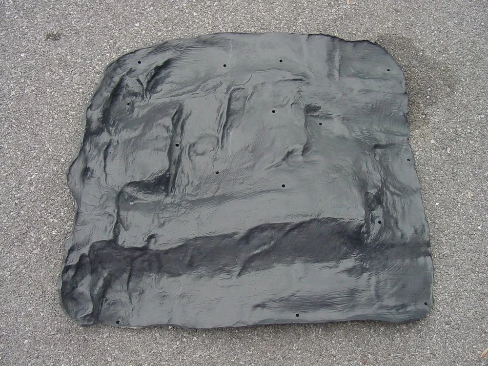 Professional lawn mowing service for homes in Pasadena, MD by Aquatic Artisans