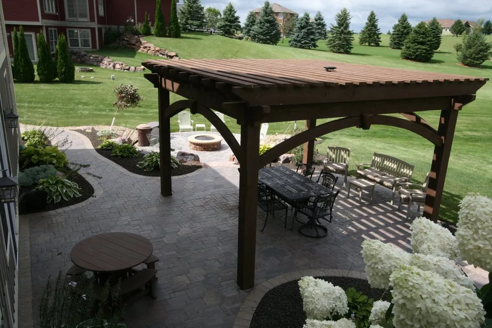 Top-rated outdoor landscaping for outdoor upgrades across Mankato, MN - Aquatic Gardens & Landscaping