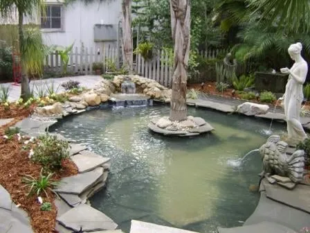 Trusted landscaping services in Metairie, LA by Aquatic Landscapes