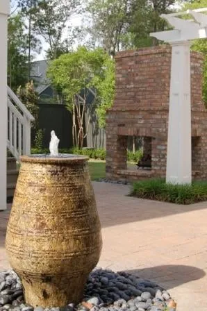 Affordable landscape installation for year-round maintenance across Metairie, LA - Aquatic Landscapes