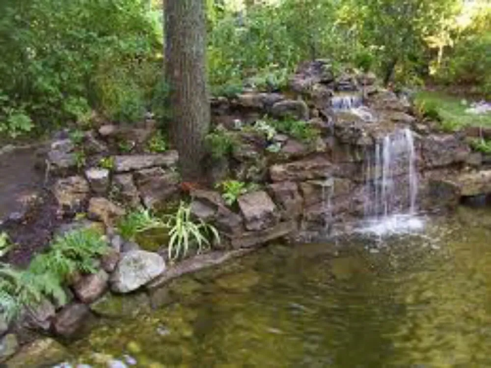 Custom residential landscaping in Houston, TX - Aquatic Landscaping & Outdoor Design