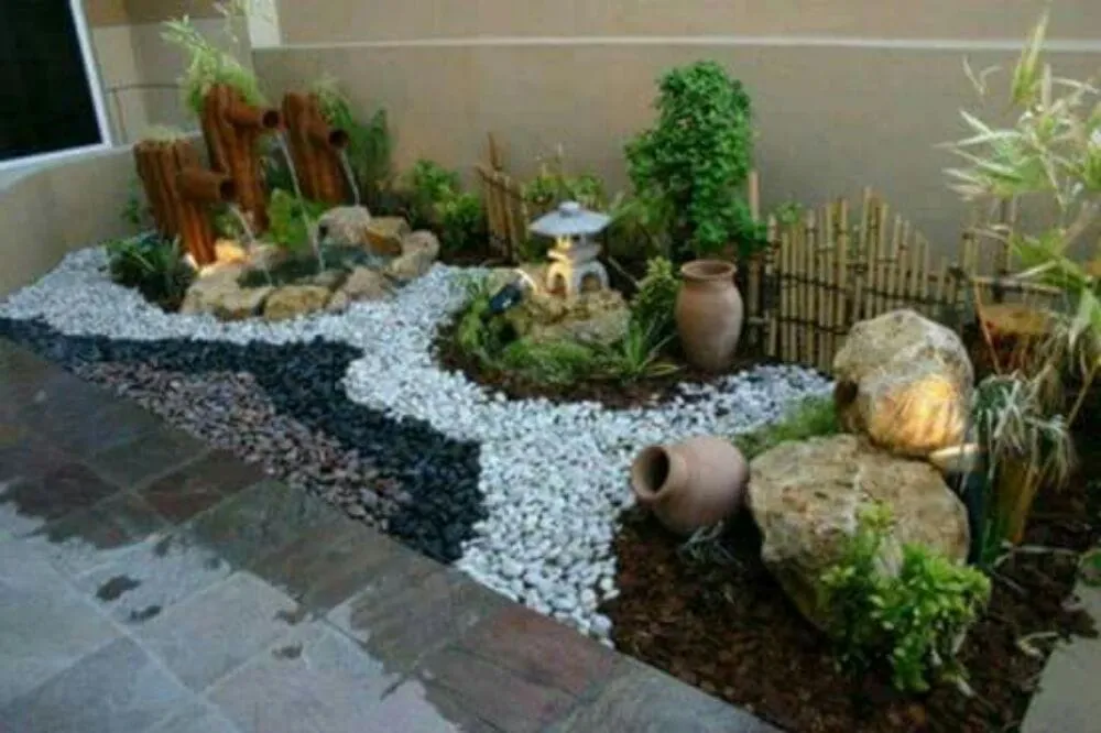Professional landscape installation for beautiful yards across Houston, TX - Aquatic Landscaping & Outdoor Design