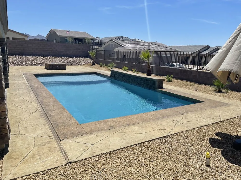Professional lawn care service experts serving Fort Mohave, AZ - Aquatic Pools & Landscape