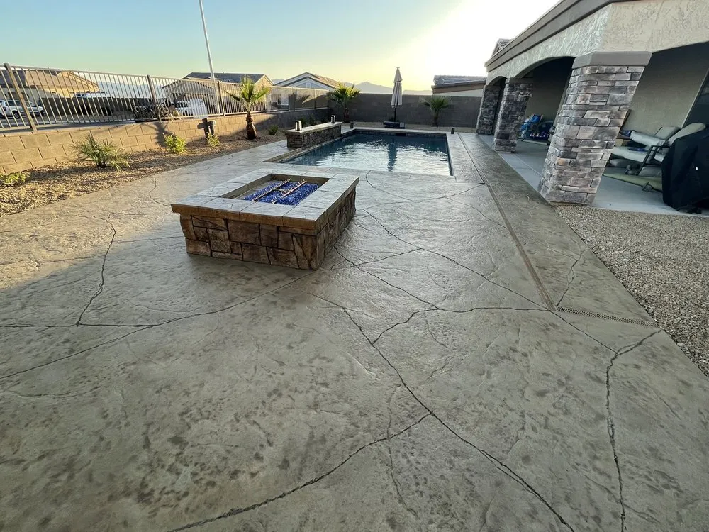 Top-rated lawn mowing service in Fort Mohave, AZ by Aquatic Pools & Landscape