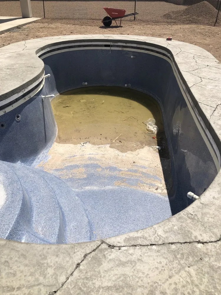 Reliable landscape design experts serving Fort Mohave, AZ - Aquatic Pools & Landscape