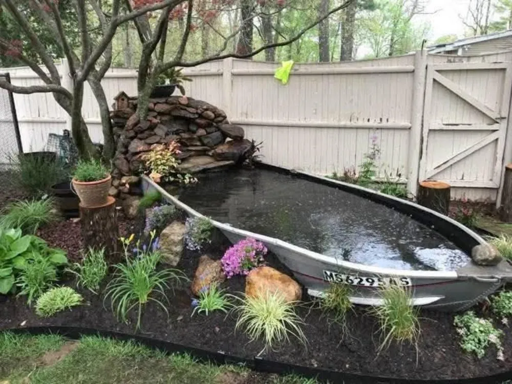 Top-rated yard cleanup service for outdoor upgrades across Lindenhurst, IL - Aquavato Pondscapes