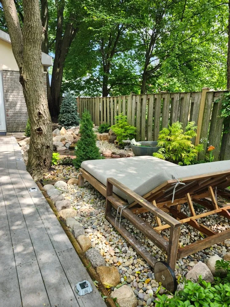 Local outdoor landscaping in Lindenhurst, IL - Aquavato Pondscapes