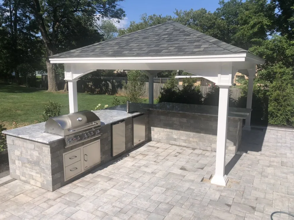 Custom outdoor landscaping in Avenel, NJ - Aquila Landscape Contractors