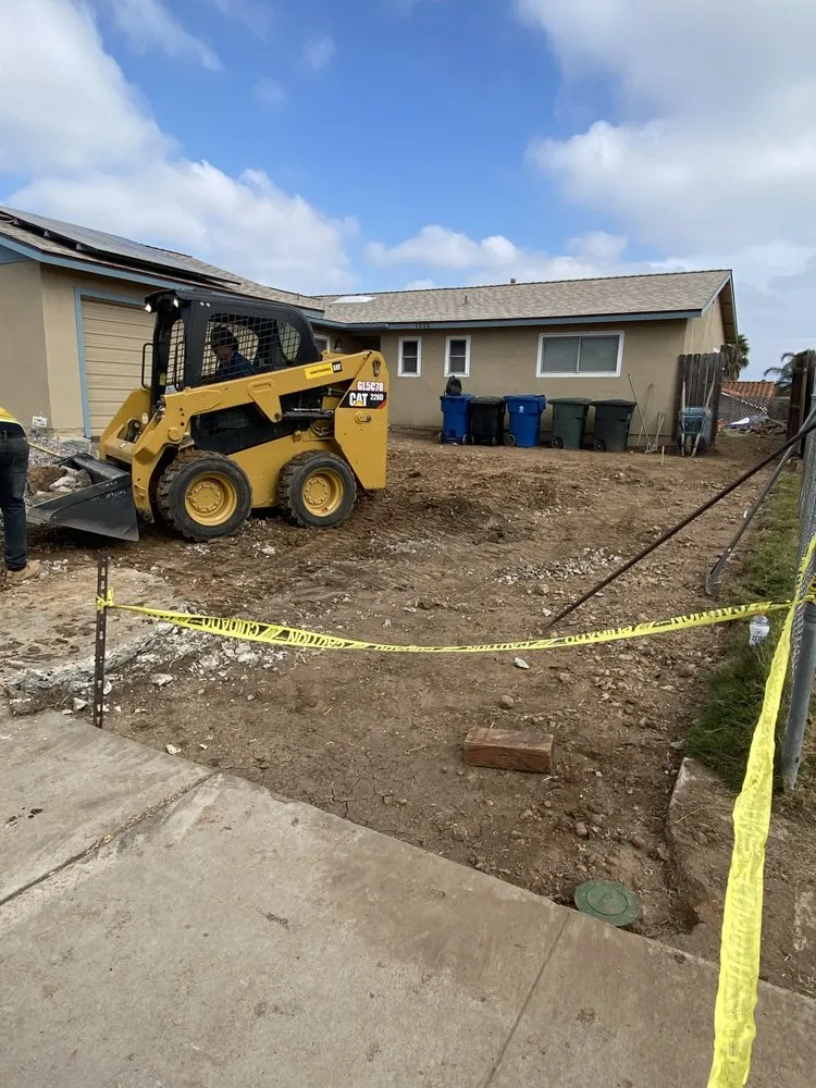 Professional outdoor landscaping in San Diego, CA - Aquino's Landscaping and Maintenance