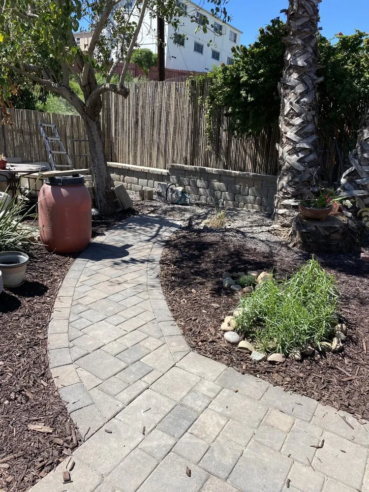 Reliable landscape design experts serving San Diego, CA - Aquino's Landscaping and Maintenance
