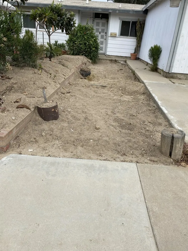 Local garden landscaping in San Diego, CA by Aquino's Landscaping and Maintenance