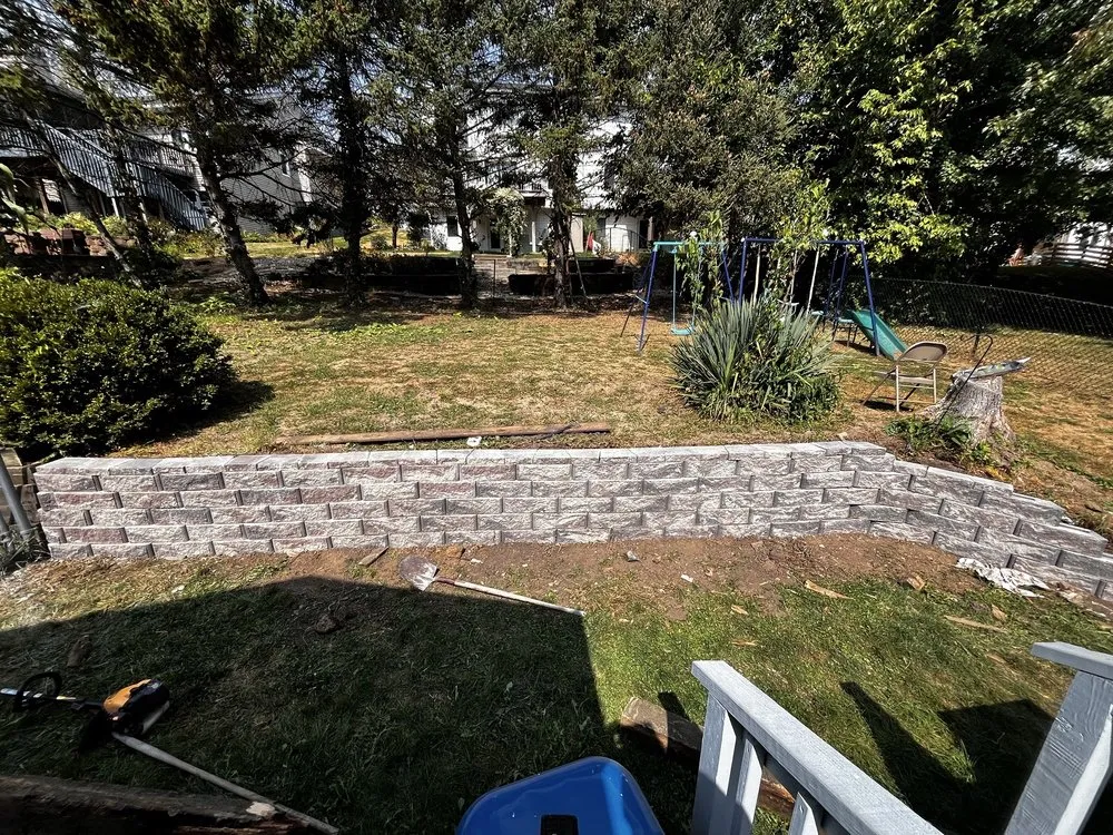 Custom landscaping services in Coralville, IA - AR Concrete Hardscaping