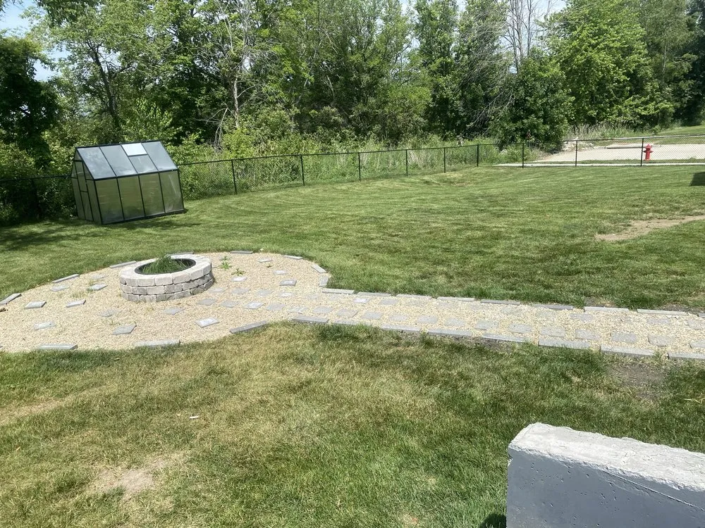 Local outdoor landscaping experts serving Coralville, IA - AR Concrete Hardscaping