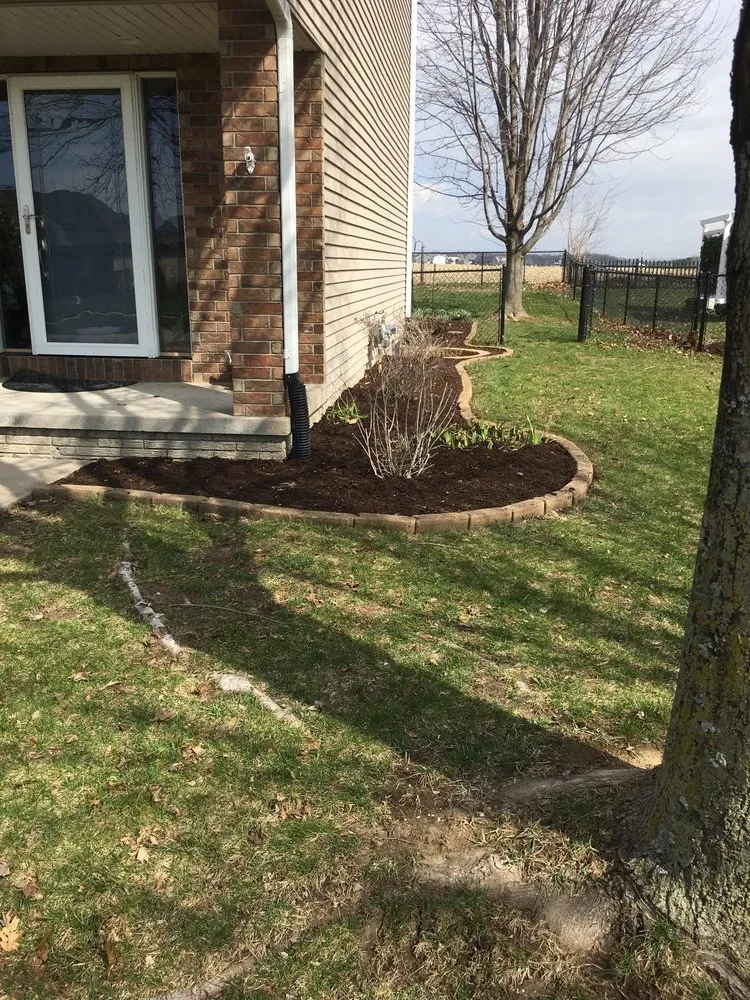Reliable outdoor landscaping in Coralville, IA by AR Concrete Hardscaping