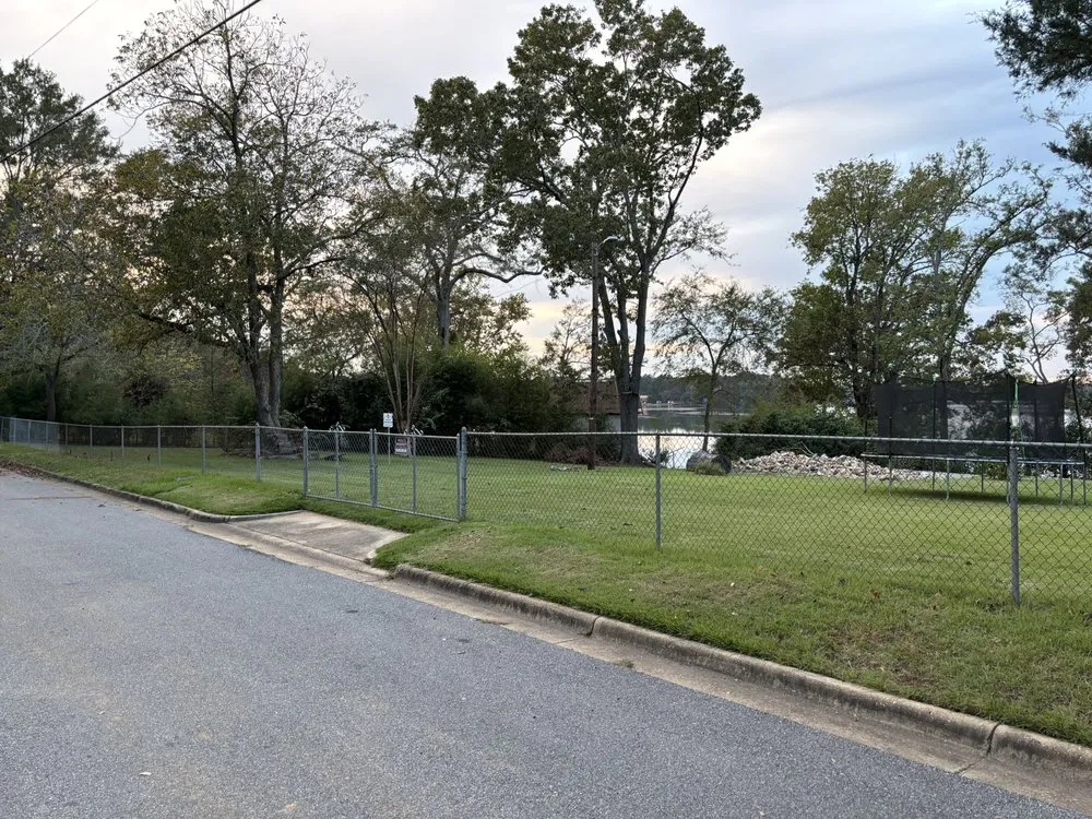 Trusted yard maintenance for outdoor upgrades in Albany, GA by A&R Global