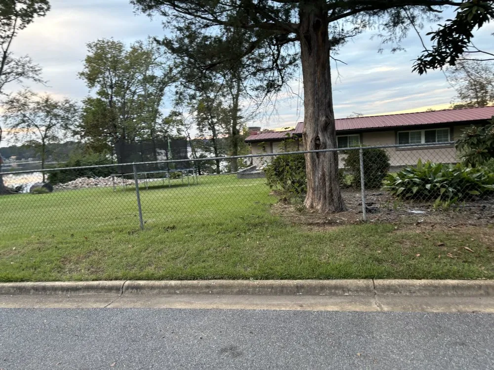 Affordable lawn mowing service in Albany, GA - A&R Global