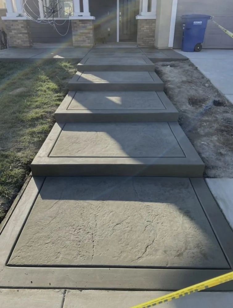 Trusted yard maintenance in Rancho Cucamonga, CA by A&R landscaping & design