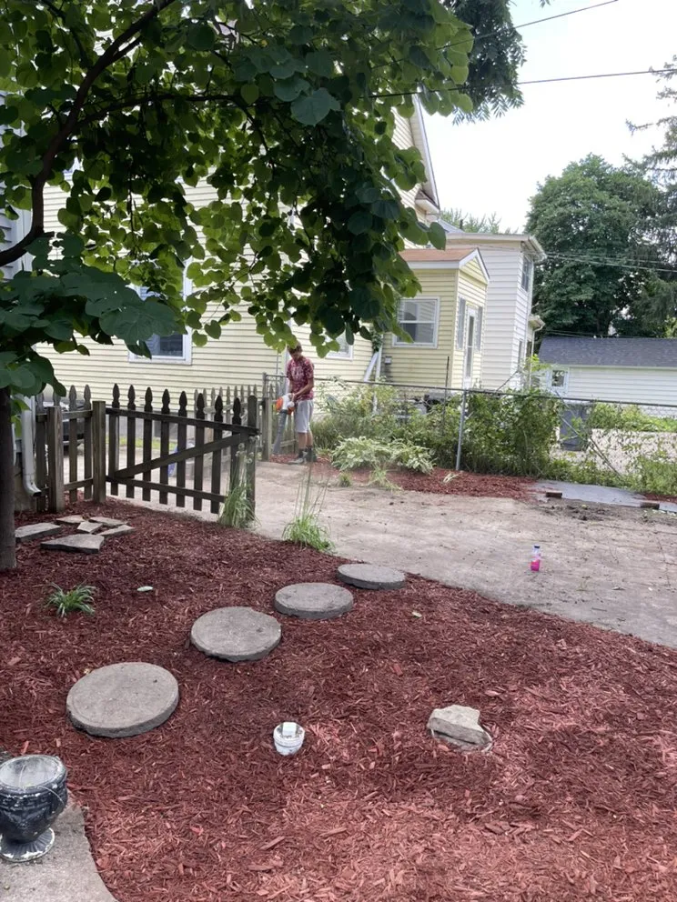 Professional landscape design experts serving Hicksville, OH - A&R Landscaping